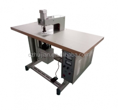 Ultrasonic spot welding machine